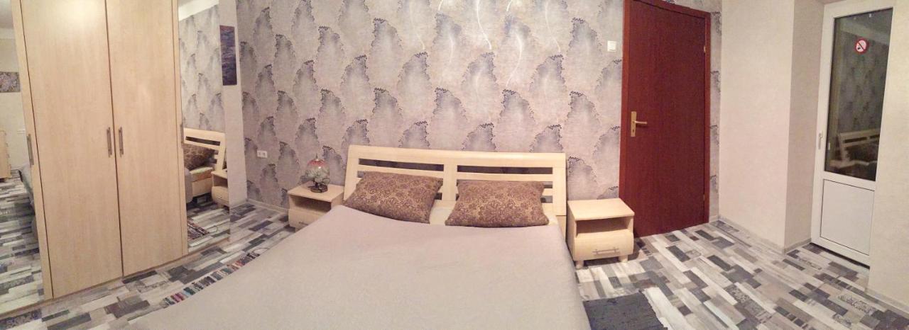 на русановке Apartment